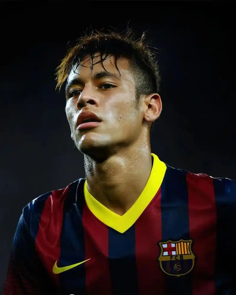 曼城旨在以 曼城旨在以